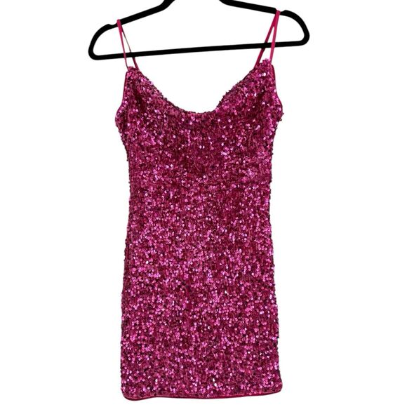 NWOT Lulus Dazzling Vibe Magenta Pink Velvet Sequin Mini Bodycon Dress Size XS - Picture 3 of 8